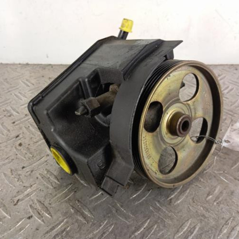 Pompe de direction PEUGEOT 206