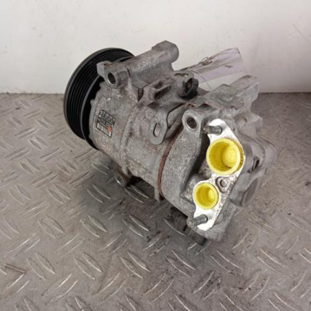 Compresseur clim PEUGEOT 2008 2