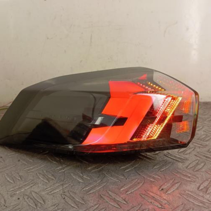 Feu arriere principal gauche (feux) PEUGEOT 2008 2