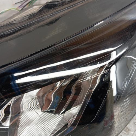 Optique avant principal gauche (feux)(phare) PEUGEOT 2008 2