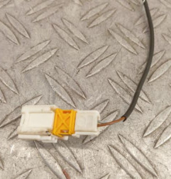 Attache ceinture avant gauche CITROEN C3 2 Photo n°3