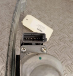 Leve vitre electrique avant gauche CITROEN C3 2 Photo n°3