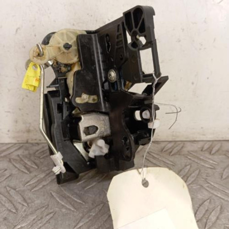 Serrure avant gauche DACIA SANDERO 2