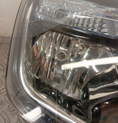 Optique avant principal droit (feux)(phare) DACIA DUSTER 1
