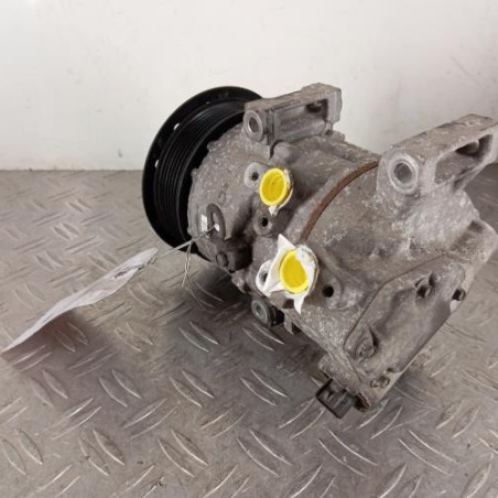Compresseur clim TOYOTA AURIS 1