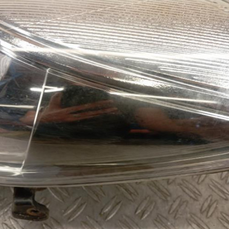 Optique avant principal gauche (feux)(phare) TOYOTA YARIS 3
