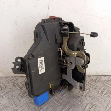 Serrure avant gauche VOLKSWAGEN TOURAN 1