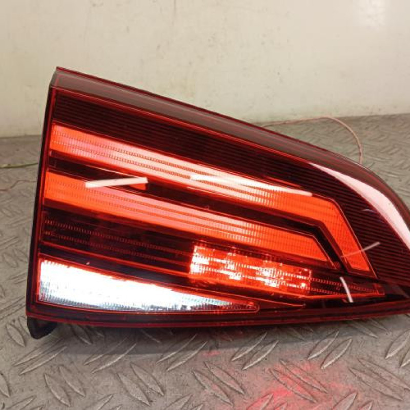 Feu arriere secondaire gauche (feux) VOLKSWAGEN GOLF 7