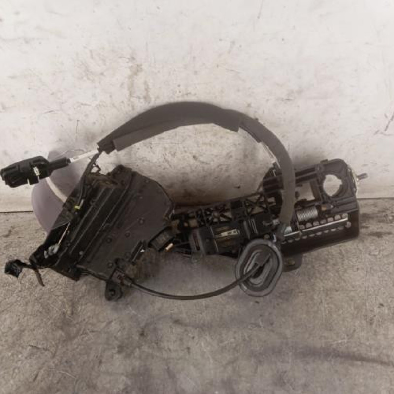 Serrure avant droit RENAULT CAPTUR 1 Serrure avant droit RENAULT CAPTUR 1