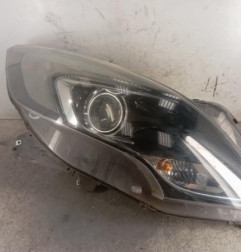 Optique avant principal droit (feux)(phare) OPEL ZAFIRA TOURER C Photo n°1
