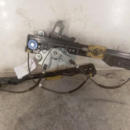 Leve vitre electrique avant droit OPEL ZAFIRA TOURER C Photo n°1