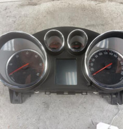 Compteur OPEL ZAFIRA TOURER C Photo n°1