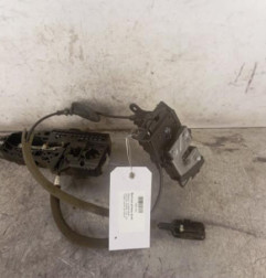 Serrure arriere droit RENAULT CAPTUR 1