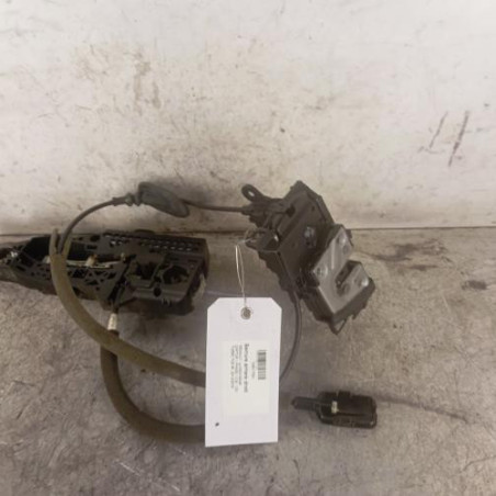 Serrure arriere droit RENAULT CAPTUR 1