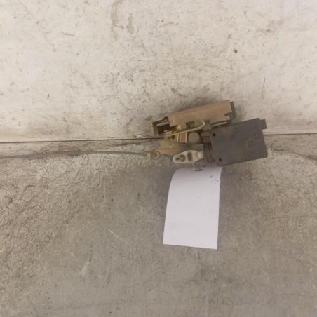 Serrure arriere gauche PEUGEOT 106