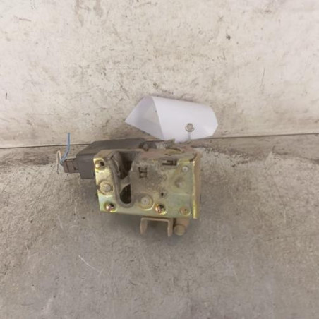 Serrure avant droit PEUGEOT 106