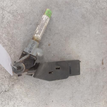 Attache ceinture avant gauche RENAULT KANGOO 1 Photo n°1