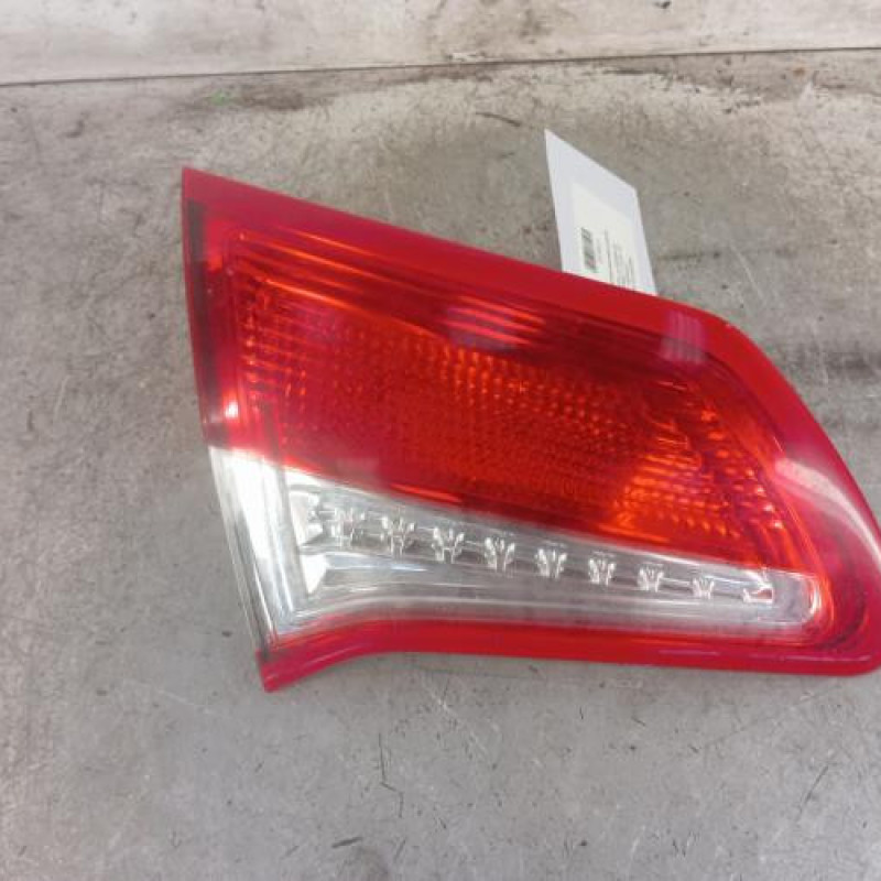 Feu arriere secondaire gauche (feux) CITROEN C4 2 Feu arriere secondaire gauche (feux) CITROEN C4 2