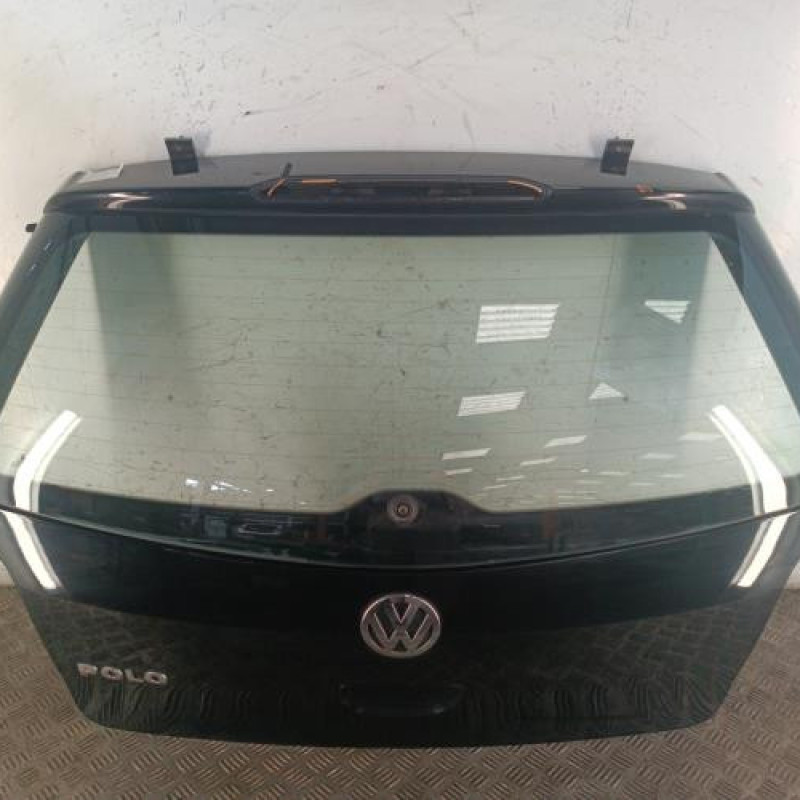 Malle/Hayon arriere VOLKSWAGEN POLO 4