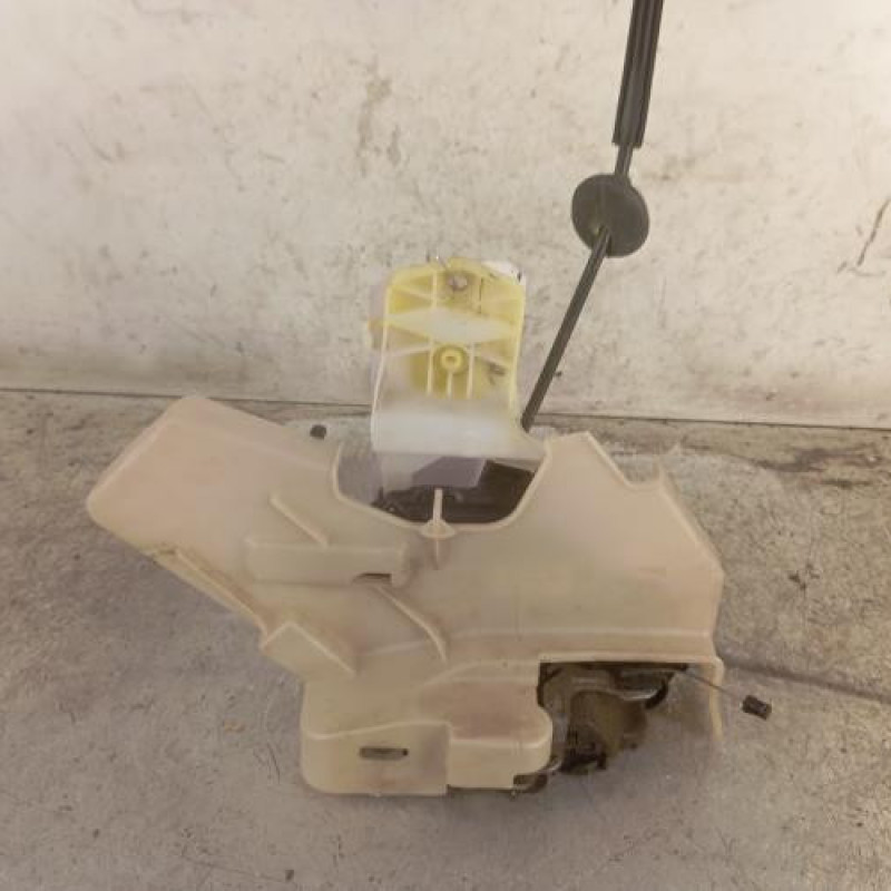 Serrure arriere gauche VOLKSWAGEN POLO 4 Serrure arriere gauche VOLKSWAGEN POLO 4