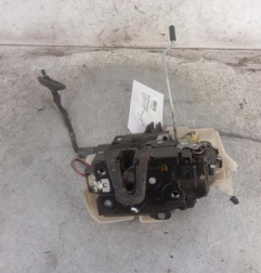 Serrure avant droit VOLKSWAGEN POLO 4
