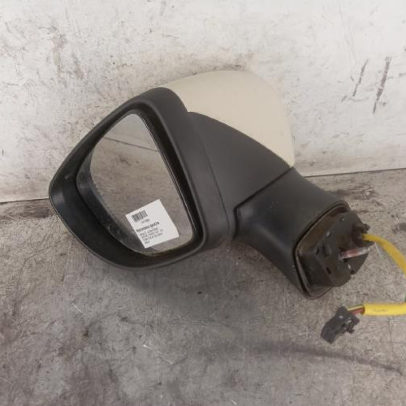 Retroviseur gauche RENAULT CAPTUR 1 Retroviseur gauche RENAULT CAPTUR 1