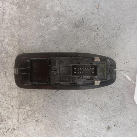 Interrupteur de leve vitre avant gauche PEUGEOT 208 1