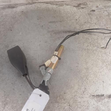 Attache ceinture avant gauche RENAULT TWINGO 1 Photo n°1