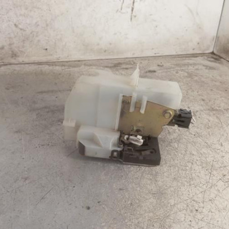 Serrure arriere droit RENAULT CLIO 2 Photo n°1