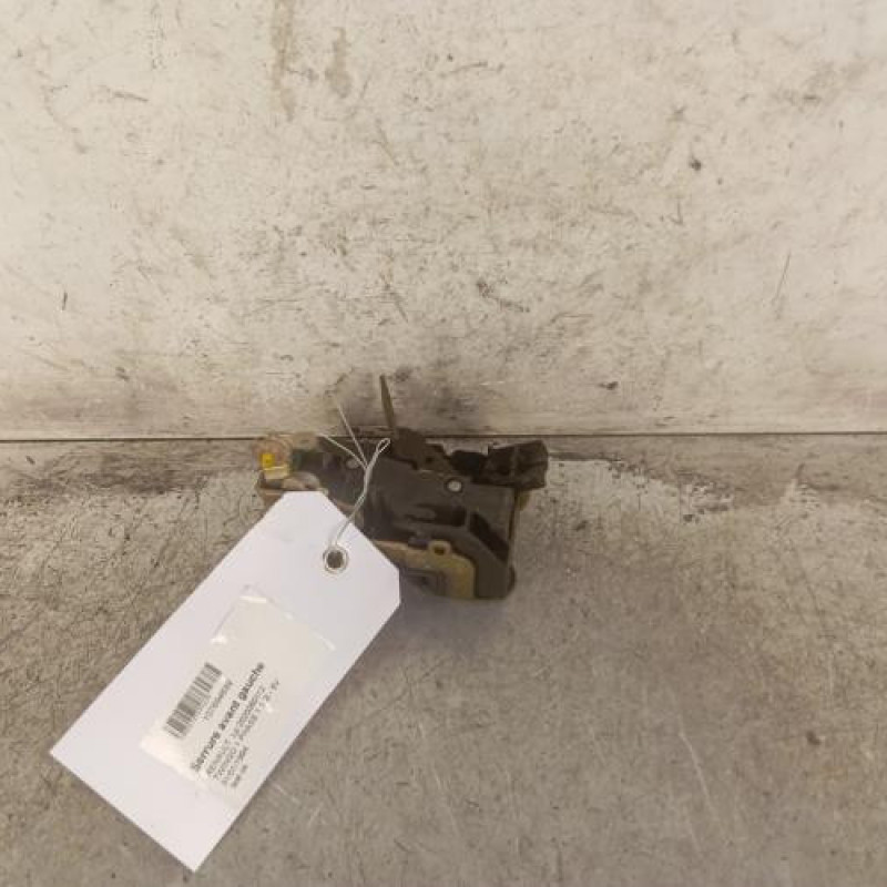 Serrure avant gauche RENAULT TWINGO 1