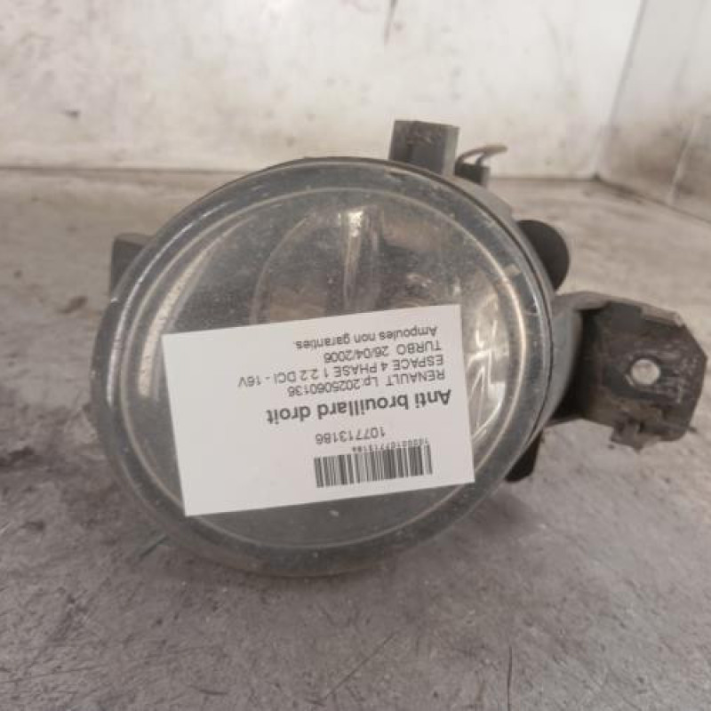 Anti brouillard droit (feux) RENAULT ESPACE 4 Anti brouillard droit (feux) RENAULT ESPACE 4