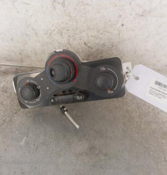 Commande chauffage RENAULT CLIO 3 Photo n°1