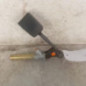 Attache ceinture avant droit PEUGEOT 106