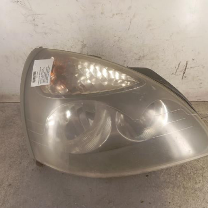 Optique avant principal droit (feux)(phare) RENAULT CLIO 2