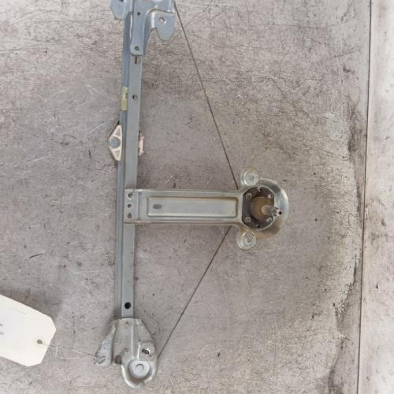 Leve vitre mecanique arriere gauche OPEL ASTRA H