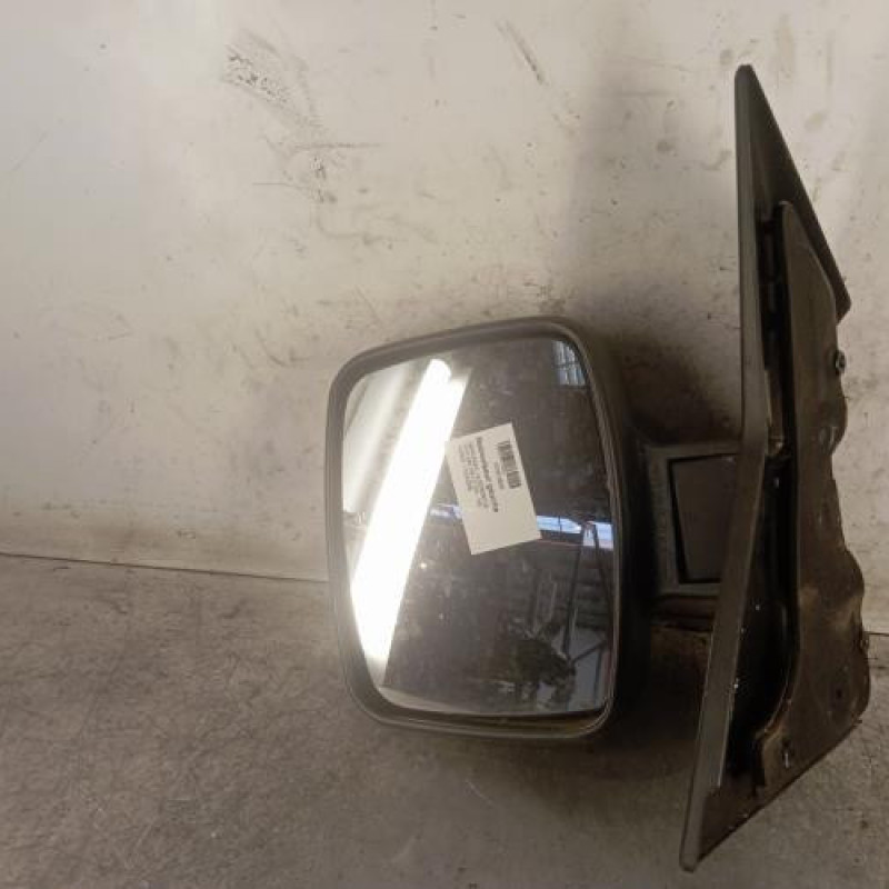 Retroviseur gauche MERCEDES VITO 638 Retroviseur gauche MERCEDES VITO 638