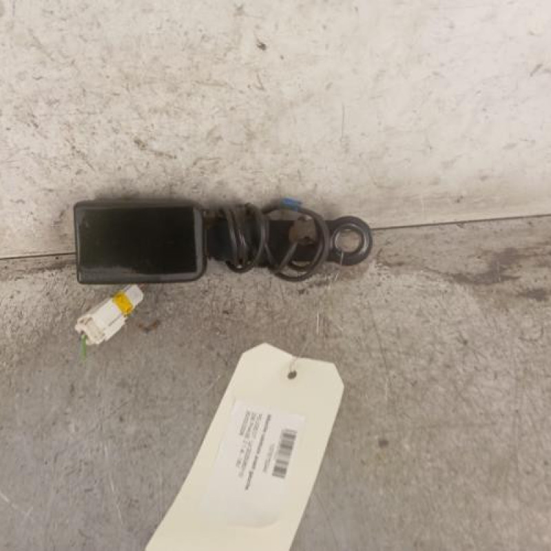 Attache ceinture avant gauche PEUGEOT 206