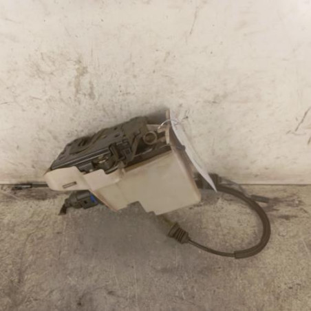 Serrure avant droit VOLKSWAGEN POLO 4