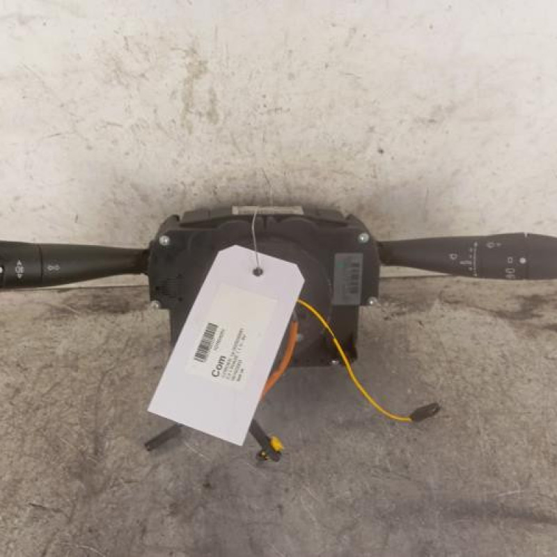 Com (Bloc Contacteur Tournant+Commodo Essuie Glace+Commodo Phare) CITROEN C3 1