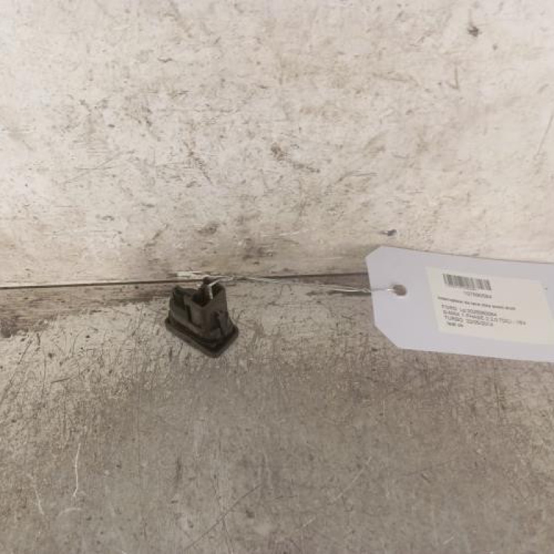 Interrupteur de leve vitre avant droit FORD S-MAX 1