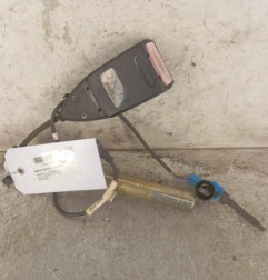 Attache ceinture avant droit RENAULT CLIO 2 Photo n°1