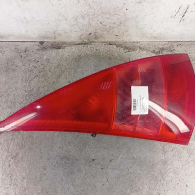 Feu arriere principal gauche (feux) CITROEN C3 1 Feu arriere principal gauche (feux) CITROEN C3 1