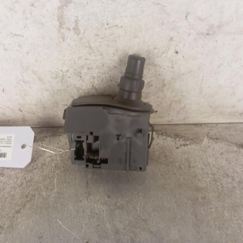 Commodo d'essuie glaces RENAULT KANGOO 2 Commodo d'essuie glaces RENAULT KANGOO 2