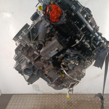 Moteur MERCEDES CLASSE E 213
