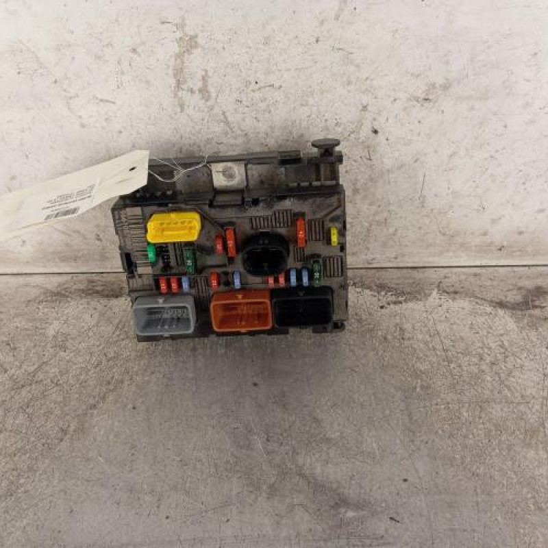 Boitier servitude moteur (BSM) PEUGEOT 307 Boitier servitude moteur (BSM) PEUGEOT 307