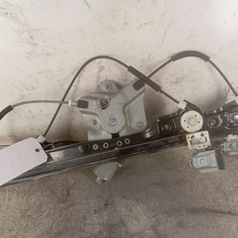 Leve vitre electrique avant droit CHEVROLET ORLANDO