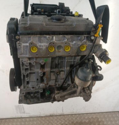 Moteur PEUGEOT 206 Photo n°1