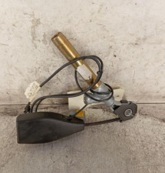 Attache ceinture avant gauche RENAULT TWINGO 1