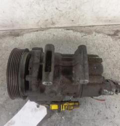 Compresseur clim CITROEN C4 1 Photo n°1