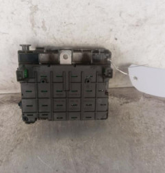 Boitier servitude moteur (BSM) PEUGEOT 206